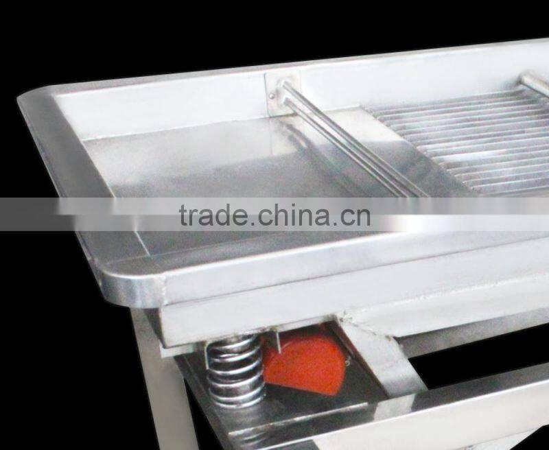 Automatic Bean Skin Peeling Removing Shelling Machine