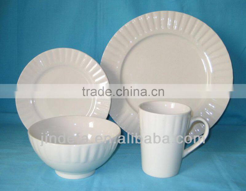 white 16pcs porcelain embossed dinner set