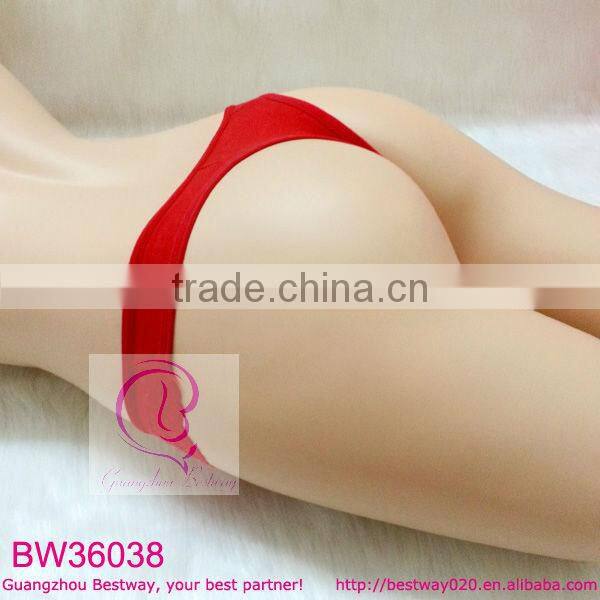 Red cotton thongs with lace