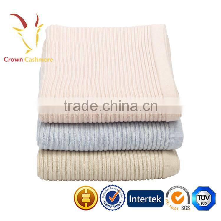 Plain China Knitted Newborn Baby Throw Blanket