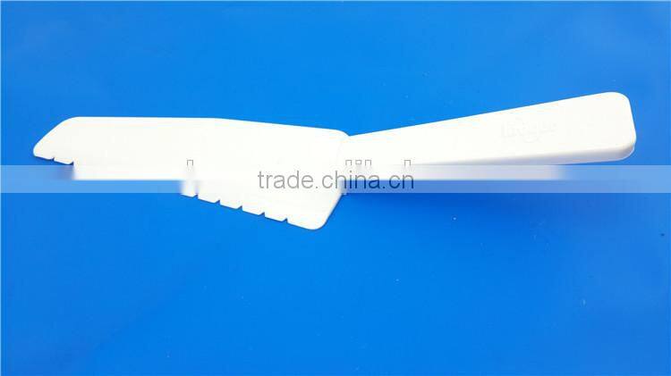 Cheap cake server cake knife plastic