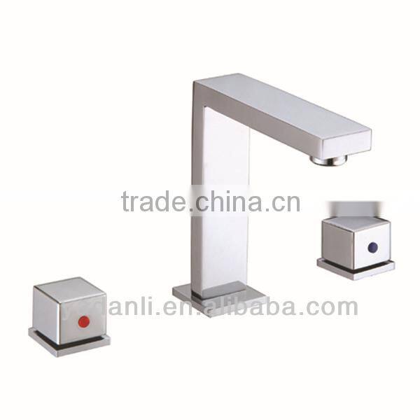 contemporary style square double handle deck mounted three holes basin faucet 2503