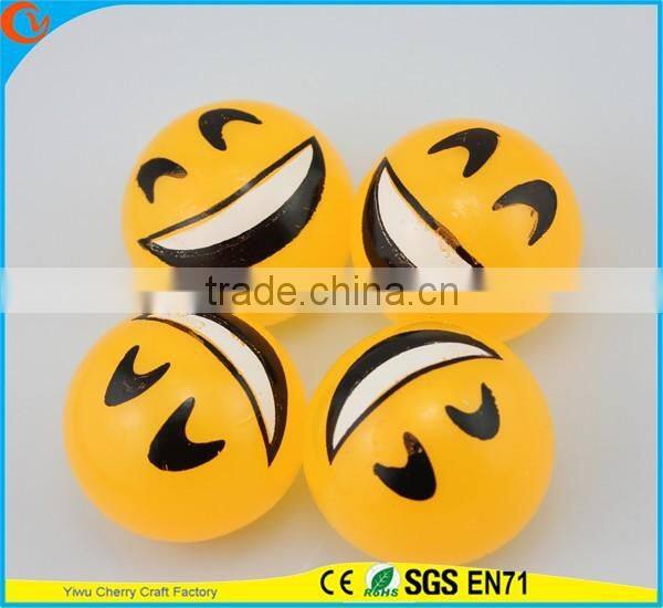 Hot Selling High Quality Novelty Design Emoji with Flying Kiss Face Splat Ball Toy