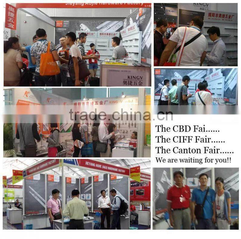 High intensity magnetic separation door stopper