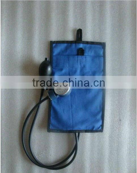Infusion type aneroid sphygmomanometer