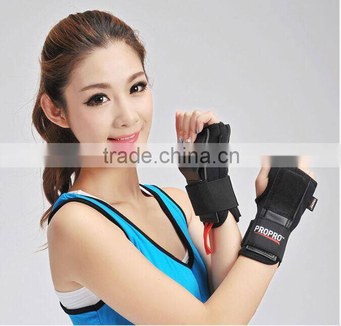 PROPRO Wrist Guards Pair Black Color Ski Snowboard Skate Wristguard Protection