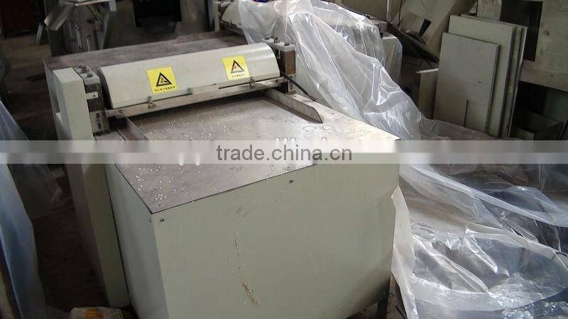 New Design New Material Peanut Brittle Forming Machine