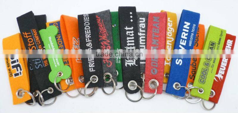 2015 China wholesale cheap felt keychain