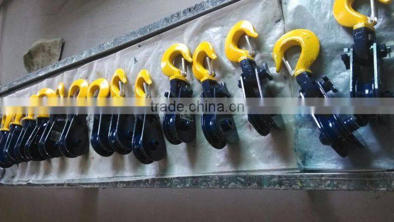 HOOK REGULAR WOOD PULLEY BLOCK