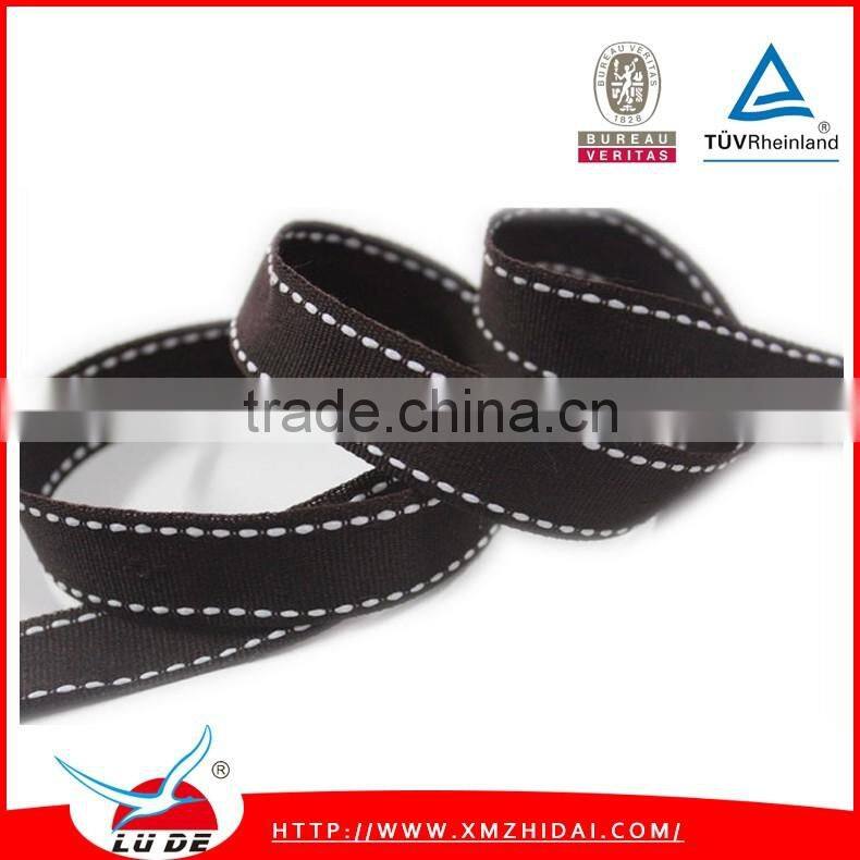 gift packing use saddle stitched grosgrain ribbon
