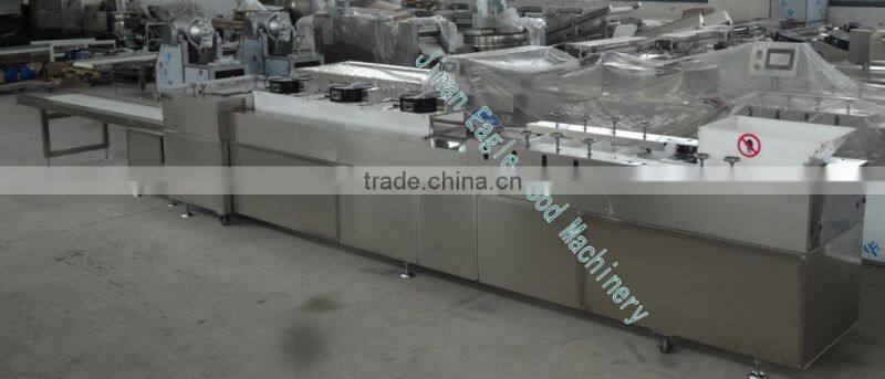 Automatic peanuts bar making machines