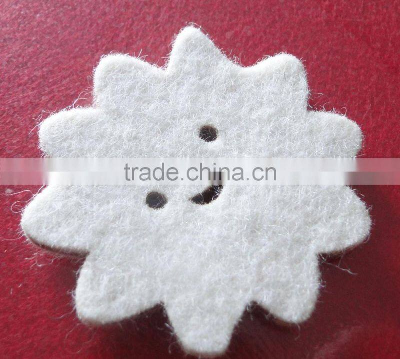 felt hanger, felt christmas crafts, felt xmas decoration