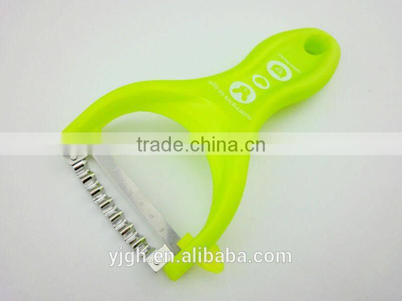 Nice look lovely plastic handle serrated peeler with potato eye dig