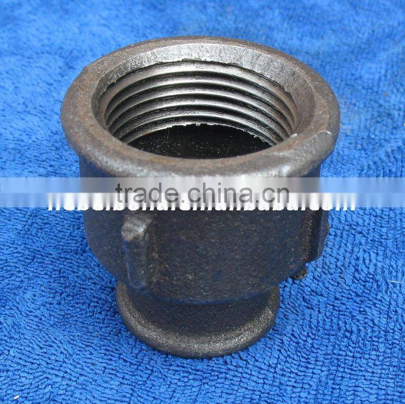 Black malleable iron pipe fittings socket