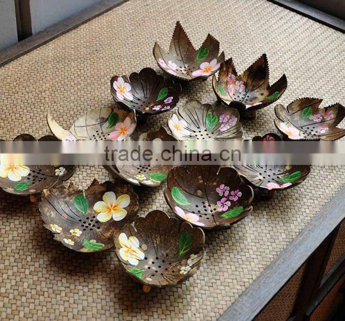 2017 ex-factory coconut shell saucer/little plate for wholesale