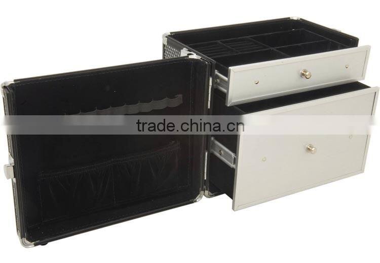 Professional Makeup Cosmetic Train Case Jewelry Organizer,Krystal Black Cosmetic travel carry case