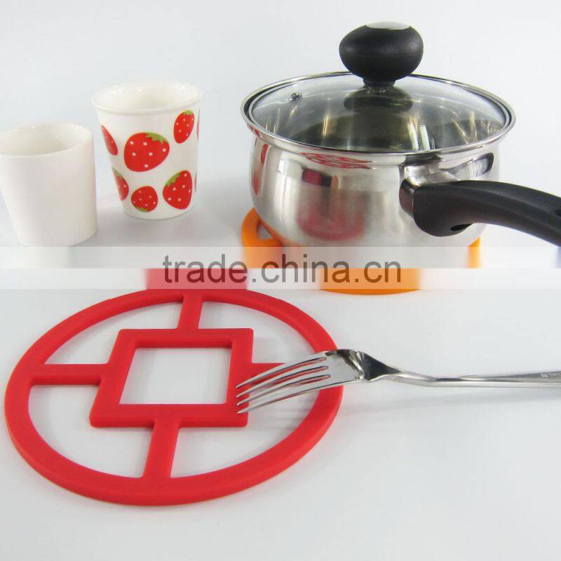 Wholesale heat insulation silicone coaster,silicone heat pad,durable silicone pot holder