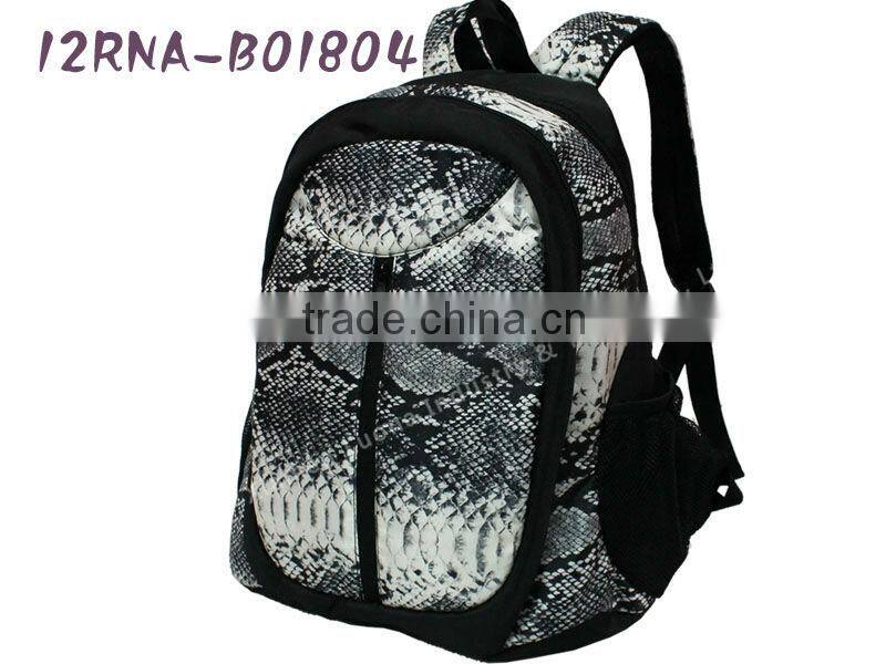 2013 waterproof mountain leisure backpack