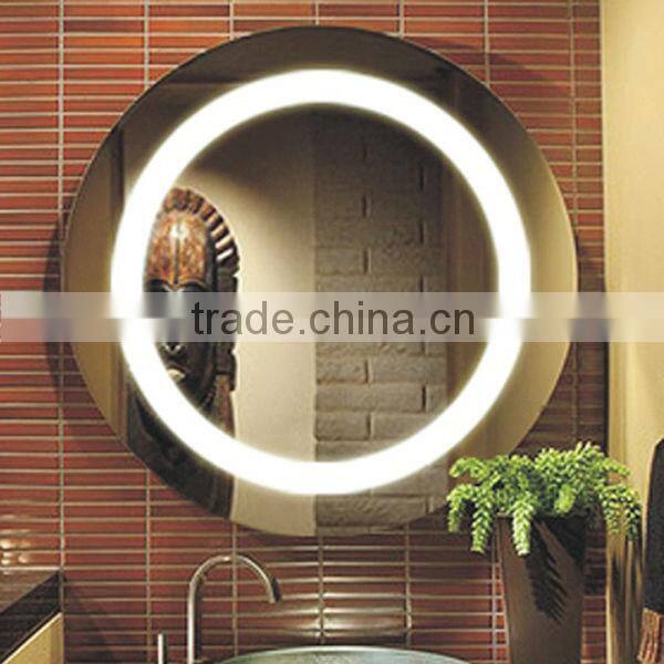 portable lighted mirror