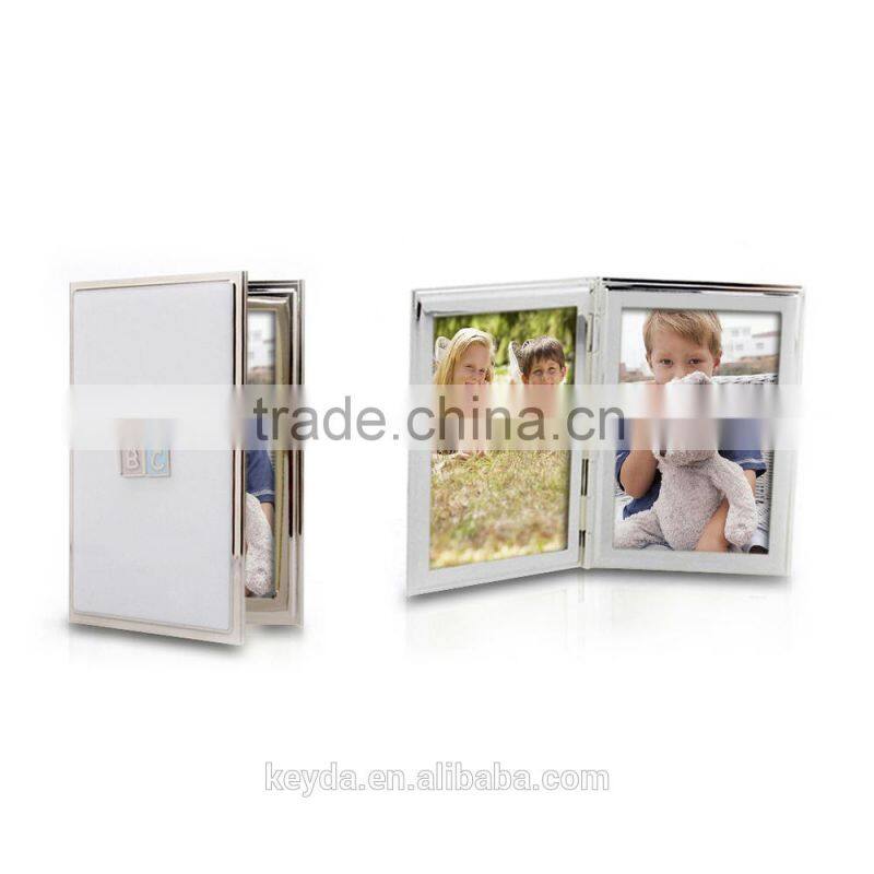 (2) 6.7x6.7cm rotating white wooden frame