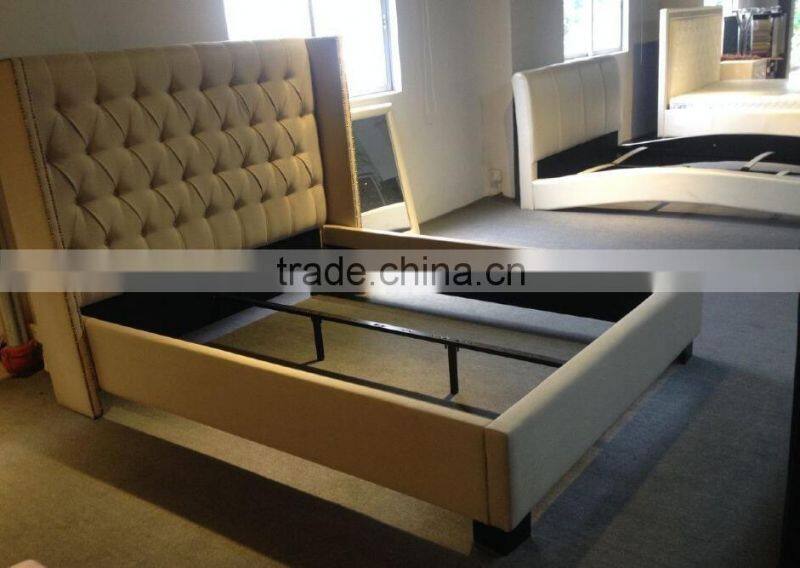Tufted Faux Leather Headboard King Size Bed, Classical Style King Size Bed (MB8017)