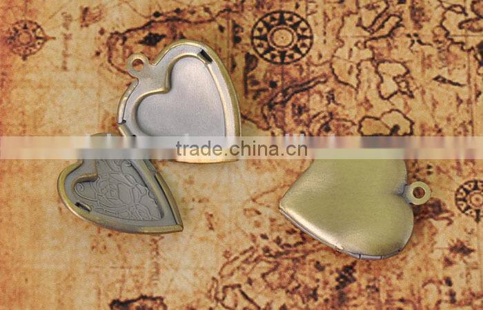 Wholesale Antique Bronze Flower Locket Pendant Jewelry