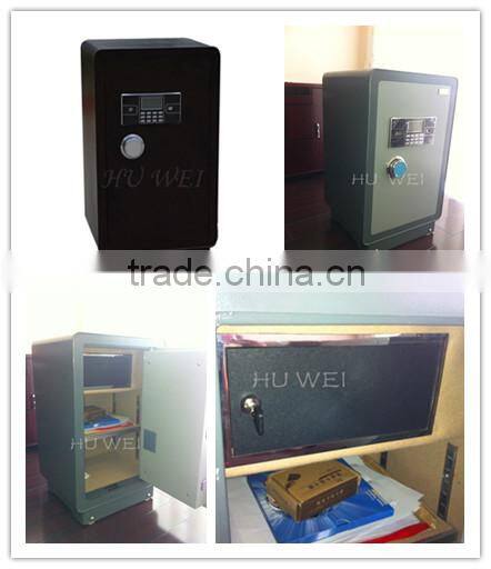 Single door safe box design