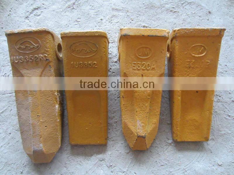 BUCKET TEETH 205-70-19570 PC200-5