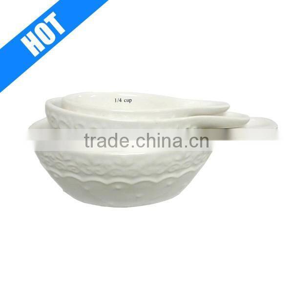 White Set of Three Ceramic Porcelain Measuring Cups