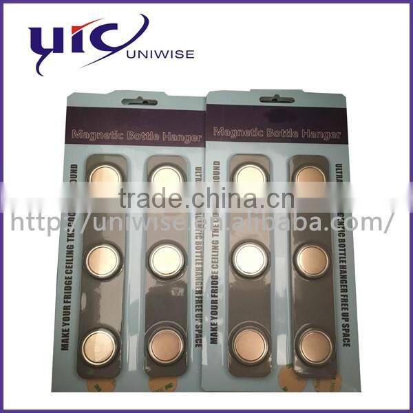 White/Grey Magnetic Bottle hanger Loft two strips of Beer Hangers