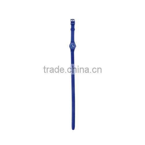 High quality plastic watch with removable silicone strap