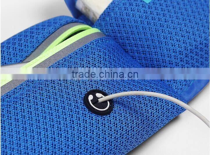 Waterproof Running Sports Waist Bag Outdoor Multifunctional Fasion Running Waist Band Bag With Earphone Hole