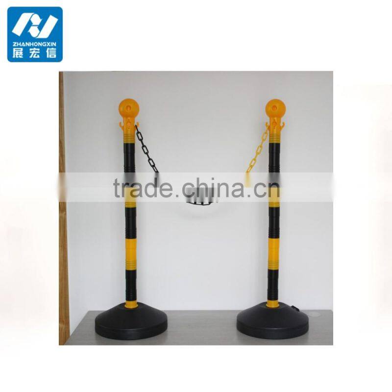 Yellow/Black Water filled barrier with plastic chain
