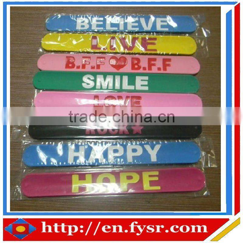 2013 hot seller silicone wristbands,de silicona pulseras bofetada custom logo printing are available