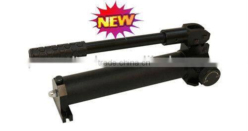 Double speed hand pump