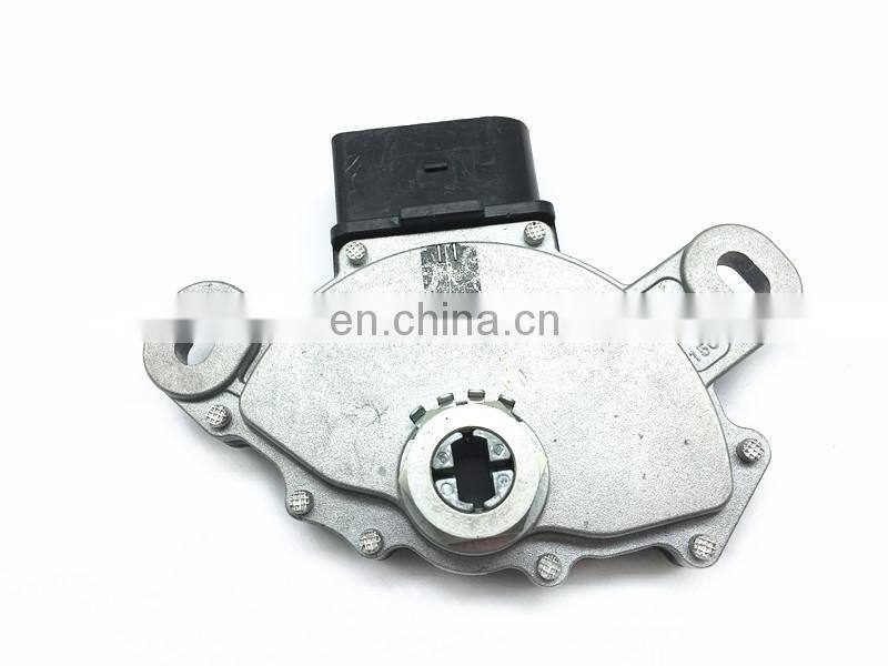 Transmission Neutral Safety Switch For V-W R-abitt G-olf J-etta OEM 09G919823 84540-2418