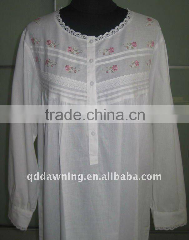 Europen Fashion Embroidered White Cotton Nightgown