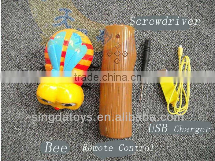 4 Channel remote control cartoon lovely bee insect