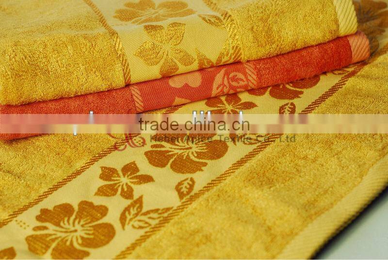 Custom Jacquard Logo Average Floral Bath Towel