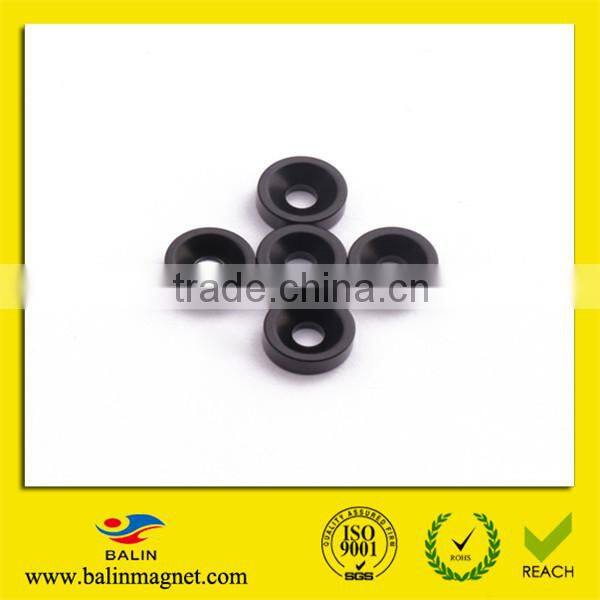 Diametrically magnetized ring magnets