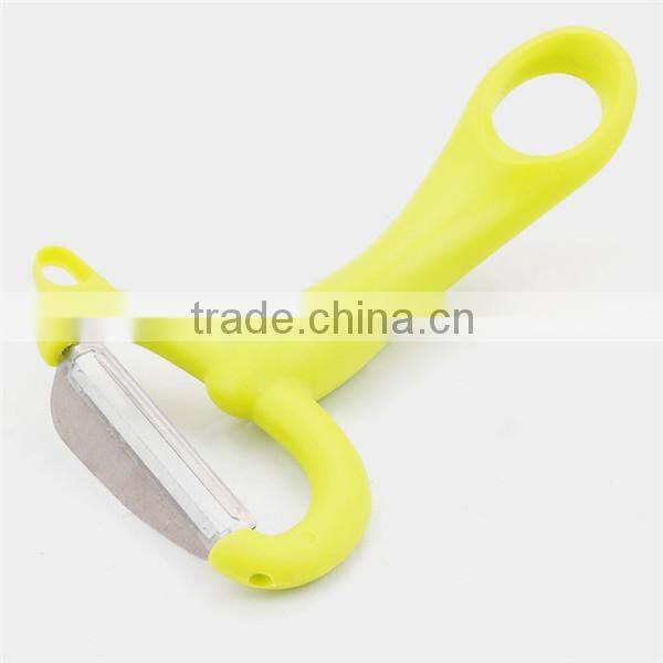 Different types of cucumber peeler