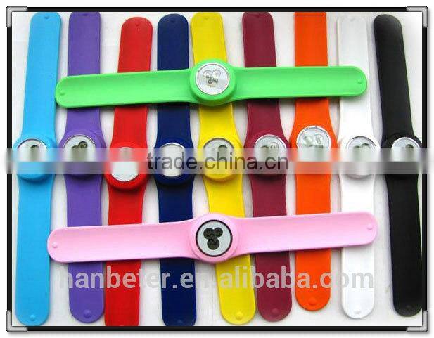 2014 latest hot sale unisex vogue colorful silicone slap watch digital ring watch