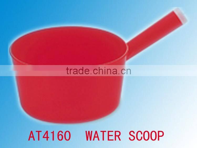 Plastic Water Scoop