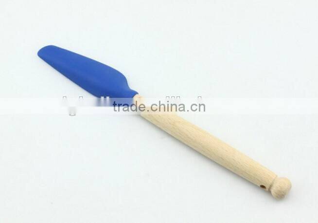 Popular Kitchen Utensil Silicone Cooking Spoon With Wooden Handle