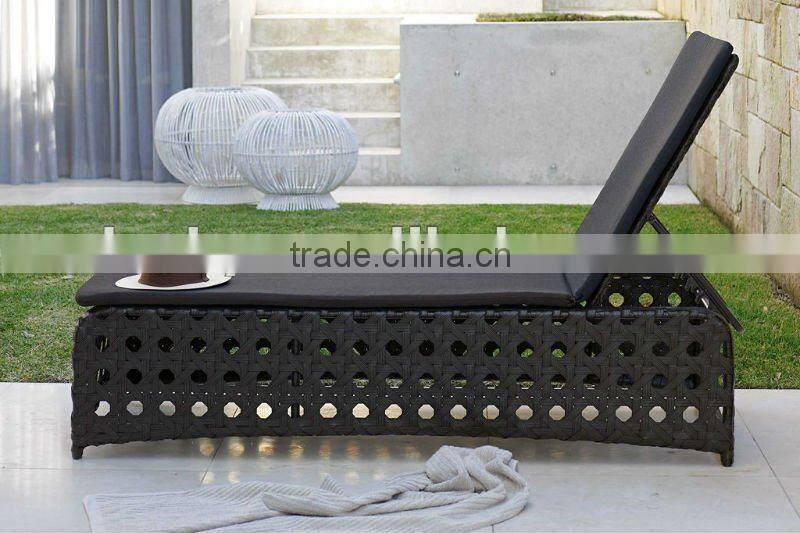 2012 new outcut beach lounger