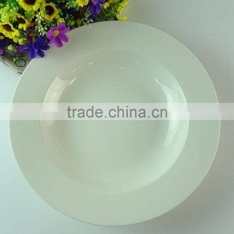 white ceramic 10inch soup plates