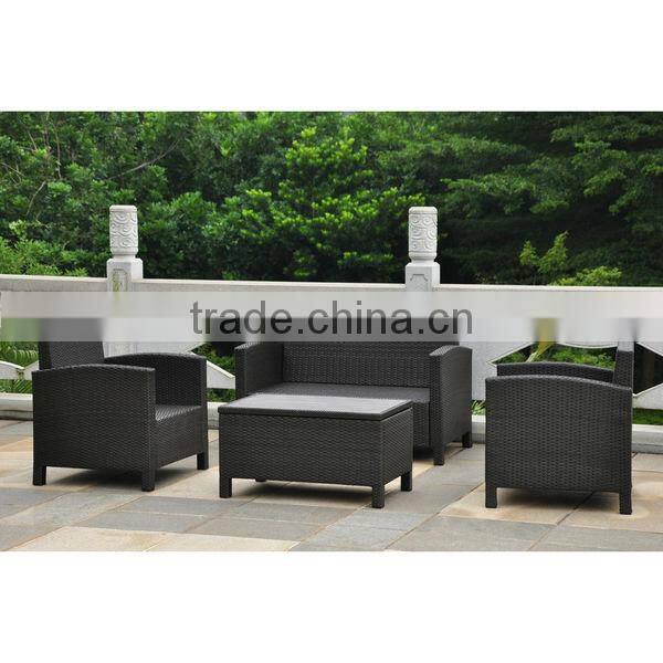 Barcelona Set of 4 Resin Wicker Settee Group