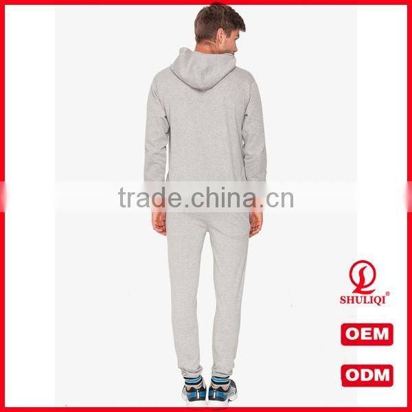 2016 Wholesale men tracksuits best selling tracksuit sportswear high quality wholesale mens tracksuits