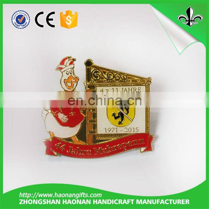 High quality custom metal lapel pin badge for promotion