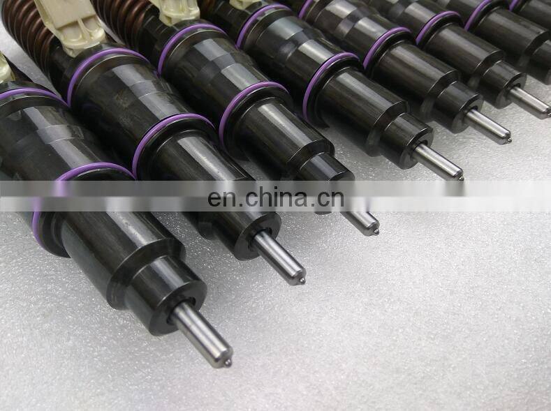 2pin 4pin injector construction machine EC360B EC460B diesel engine pump 2pin injector 20440388